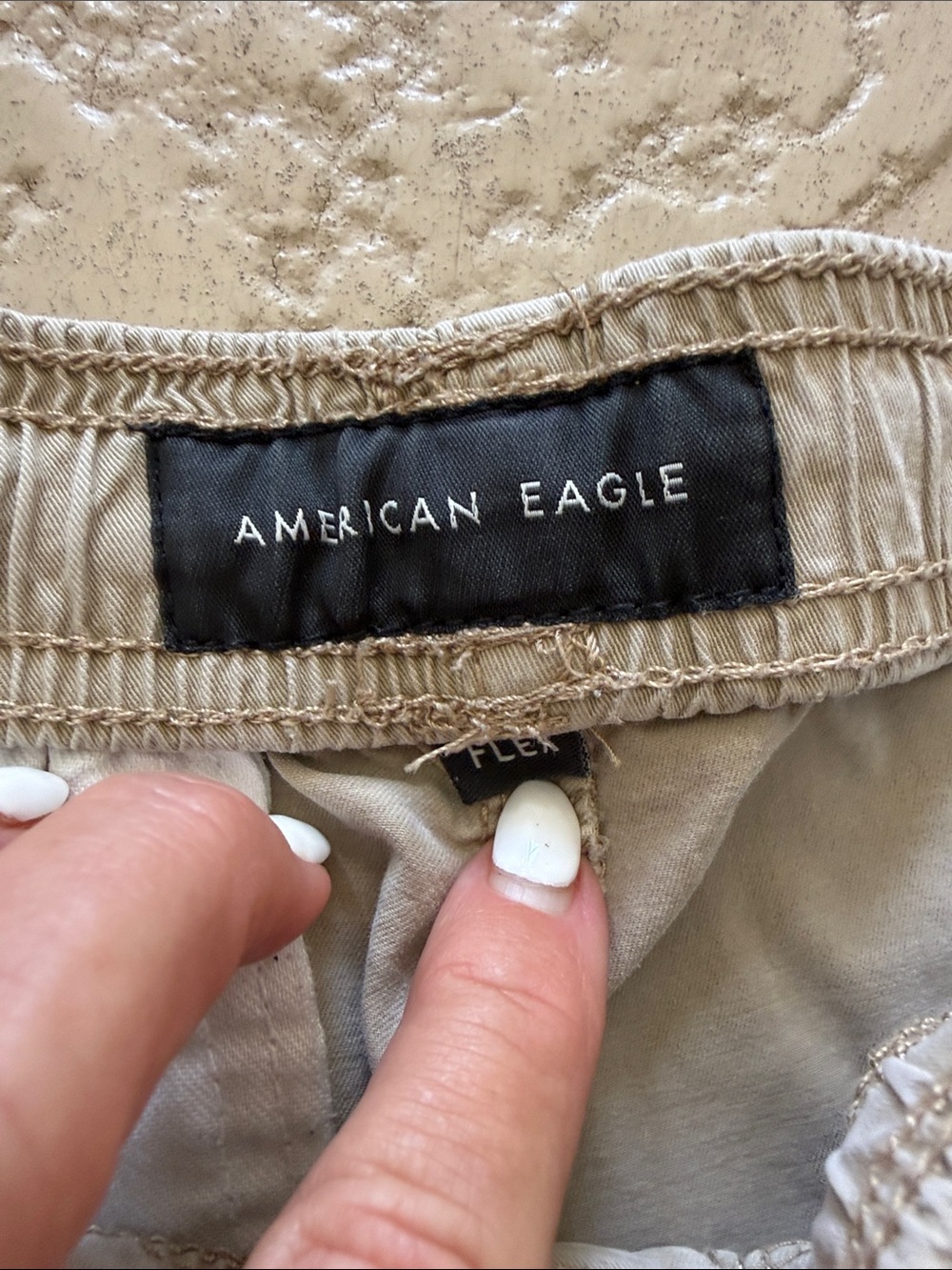 American Eagle Outfitters Men's Light Beige Drawstring Athletic Shorts - Picture 2 of 5